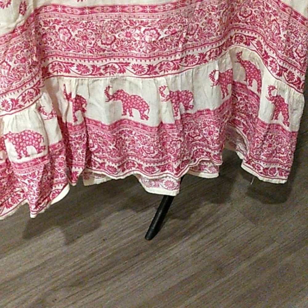 Pretty tunic top - Picture 3 of 7